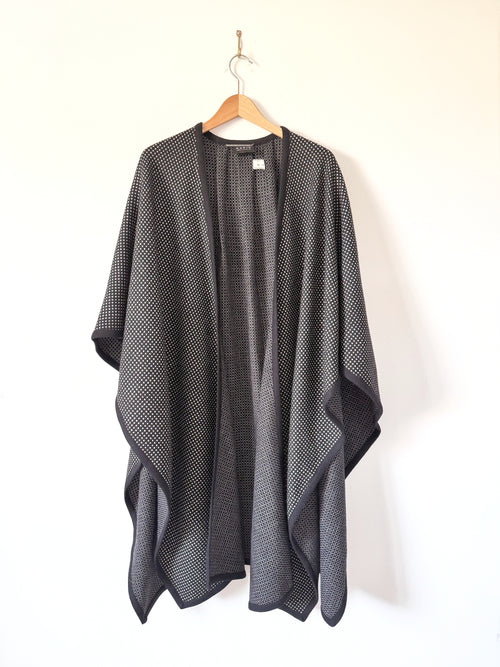 Akris Preowned Shawl Cape image 0
