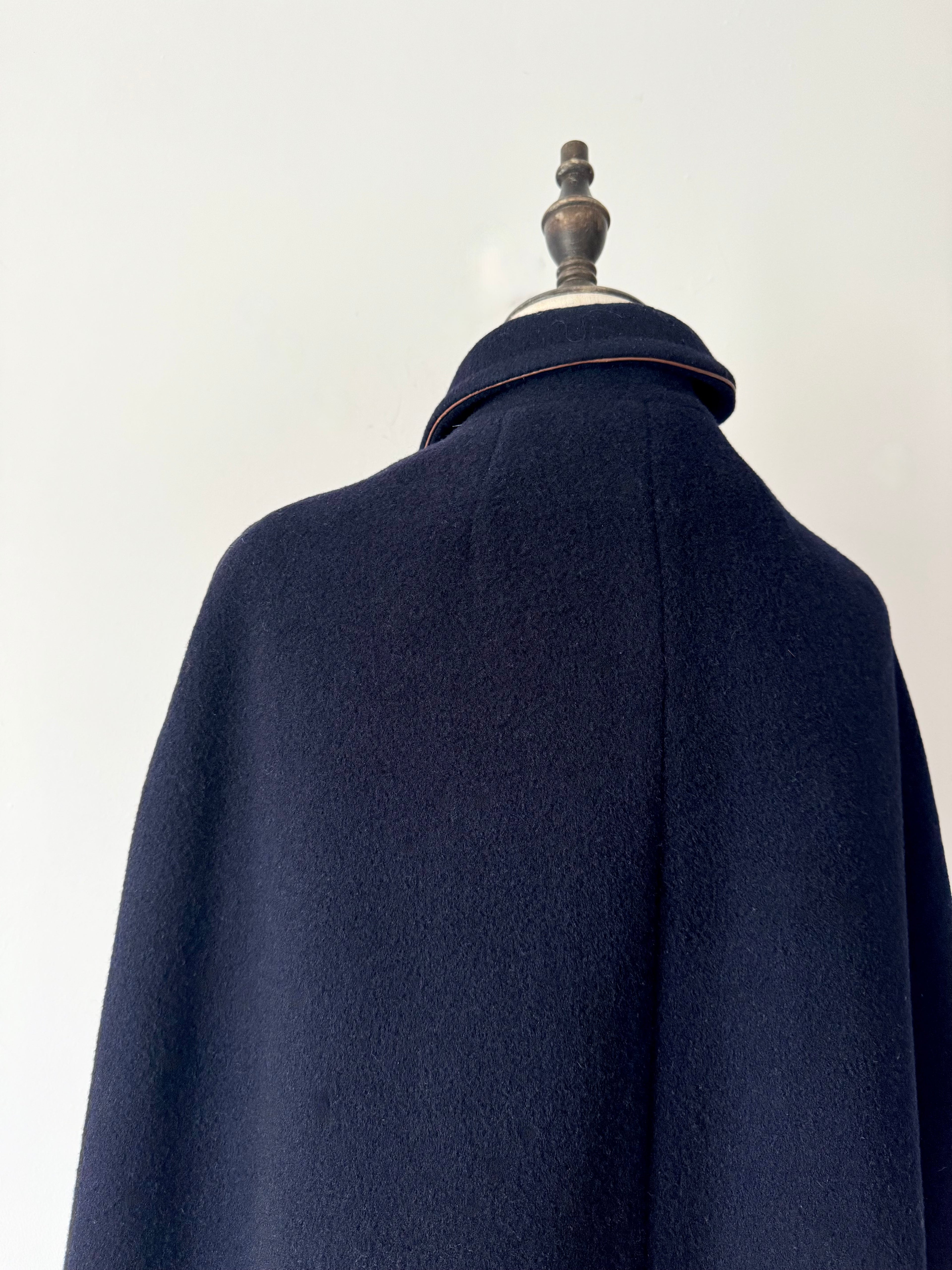 DAKS Preowned Long Wool Cape image 6