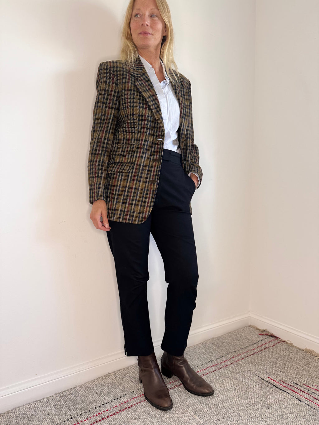 DAKS Vintage Blazer with Leather Buttons image 0