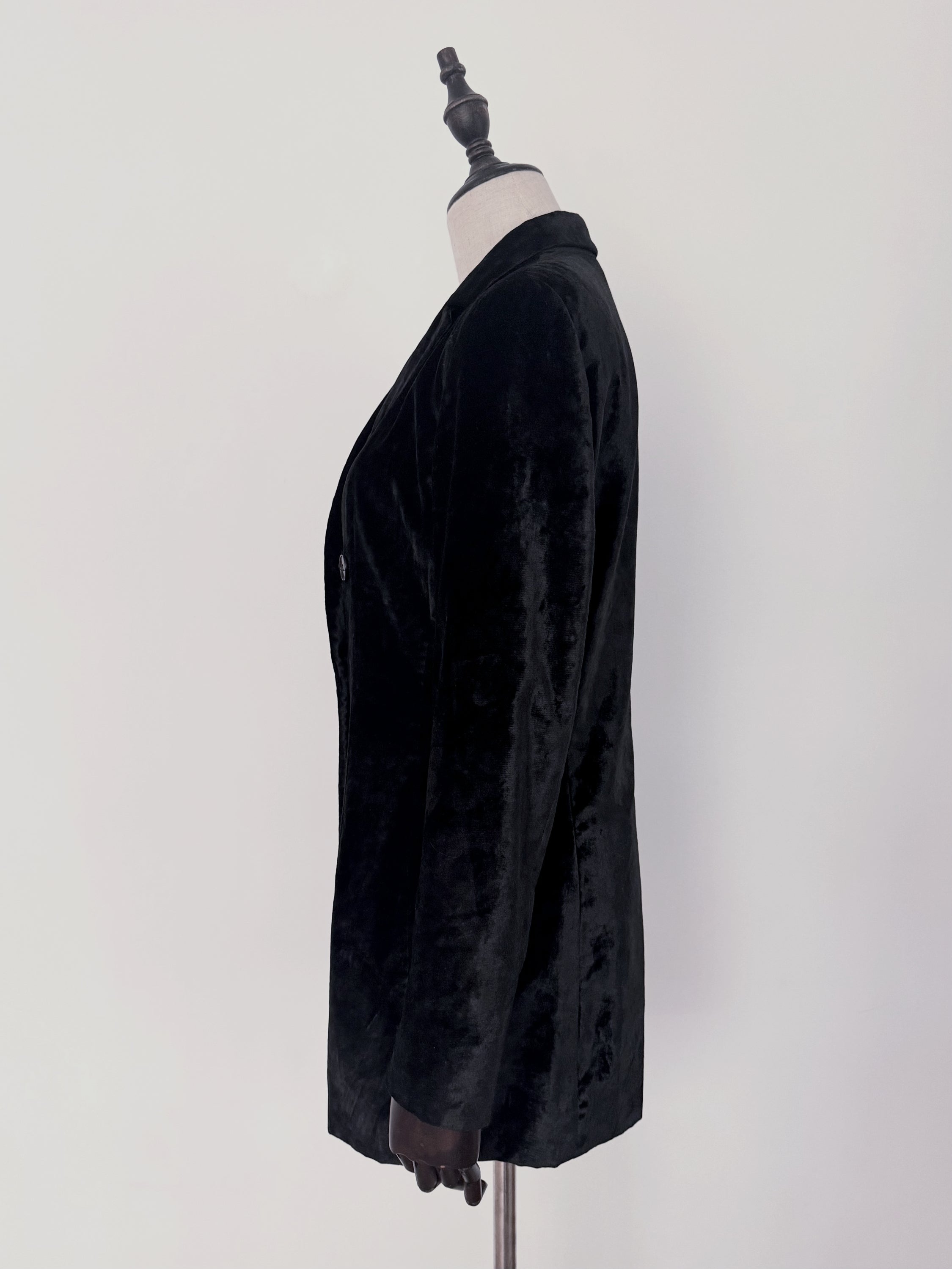 MANI Preowned Longline Crushed Velvet Blazer image 5
