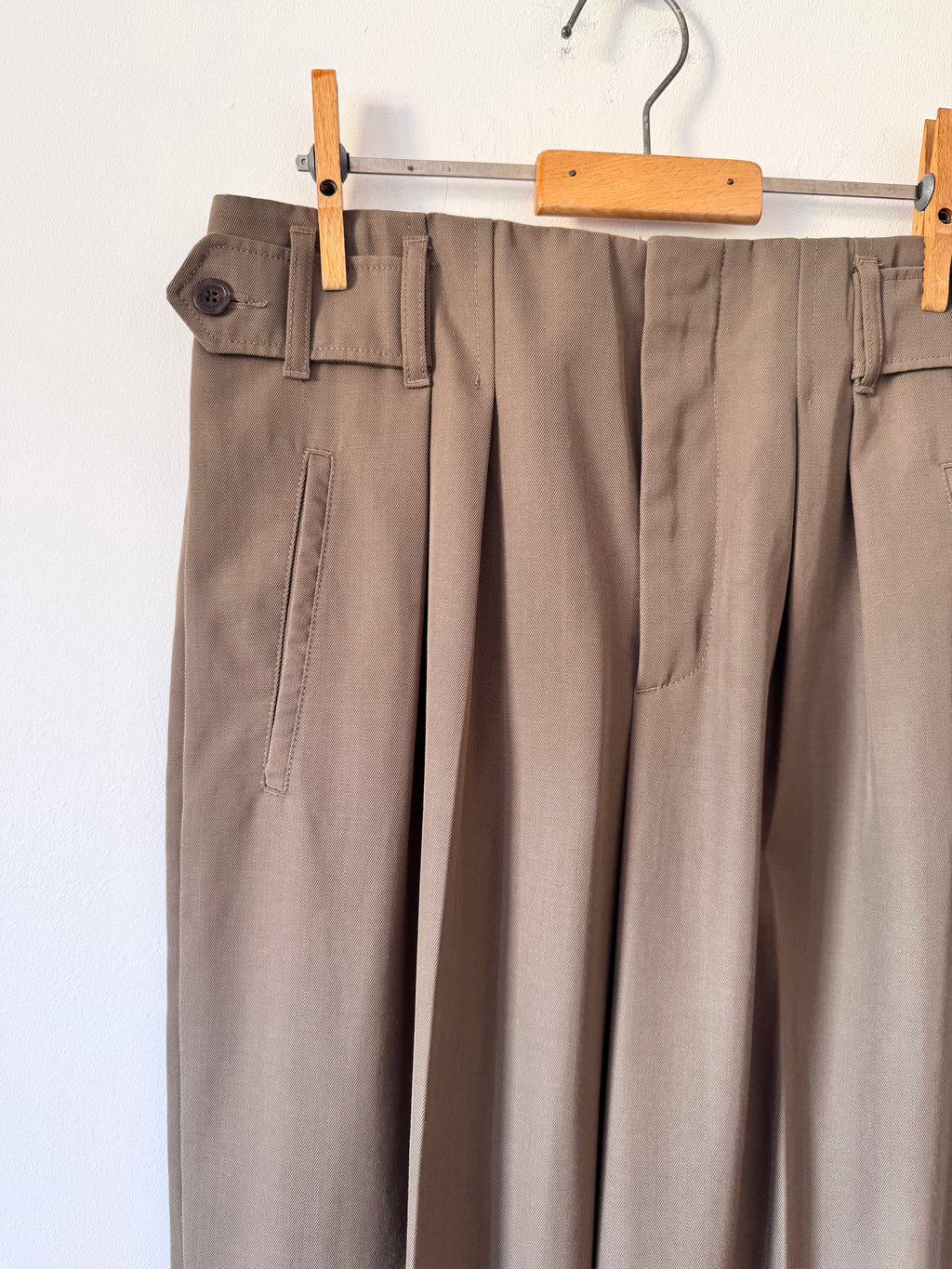 Maison Kitsuné Preowned Utilitarian Style Trousers image 5