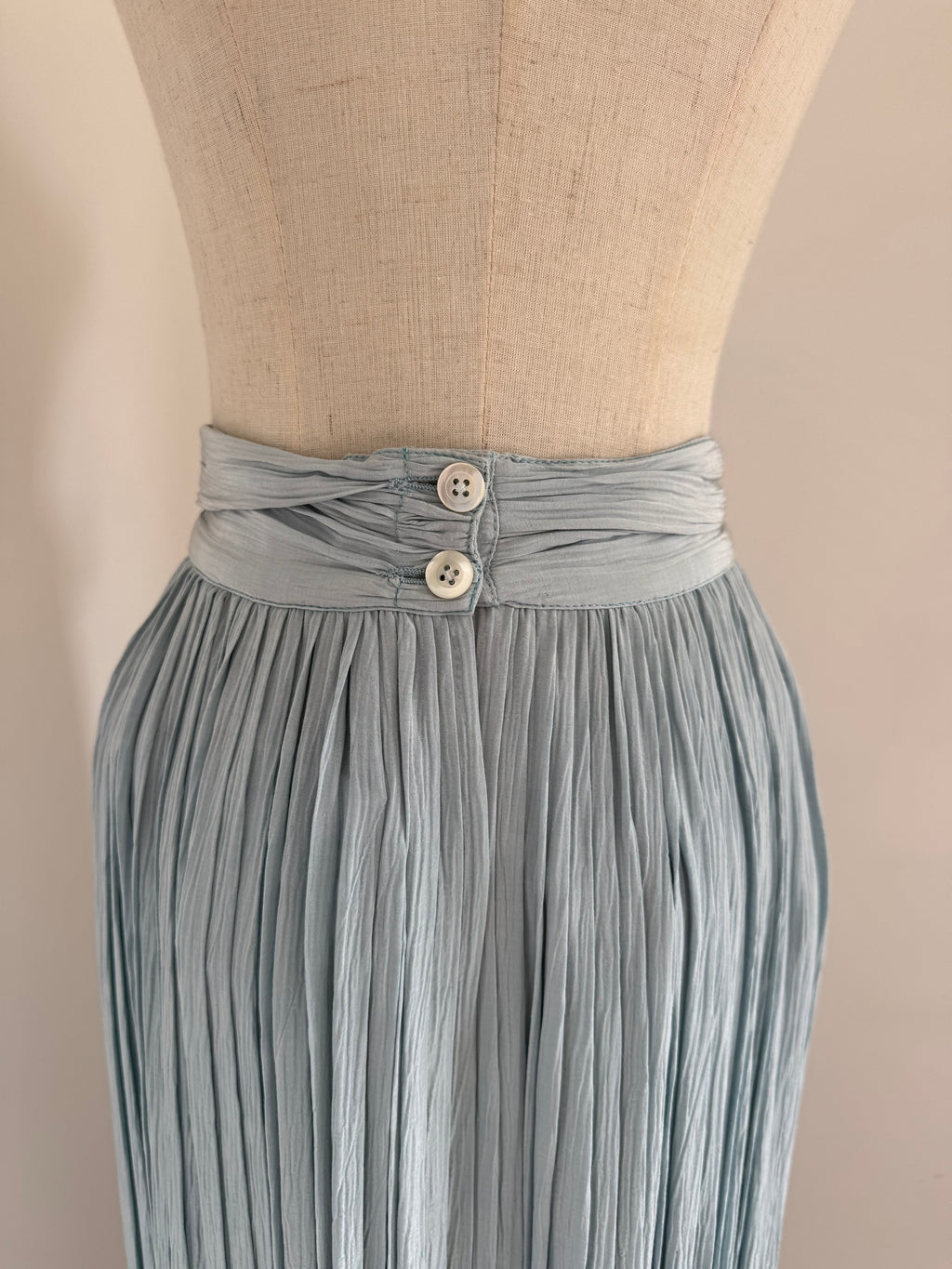 Umberto Ginocchietti Pleated Midi Skirt
