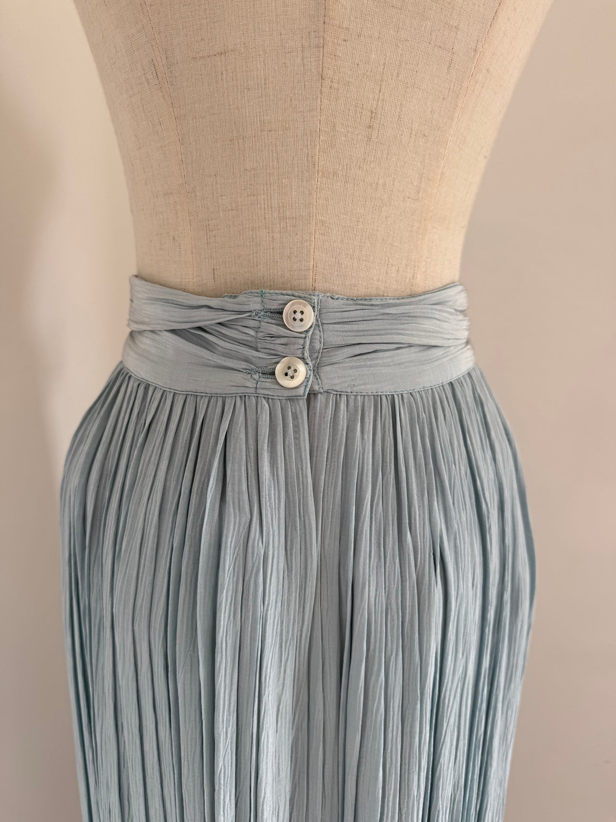 Umberto Ginocchietti Pleated Midi Skirt