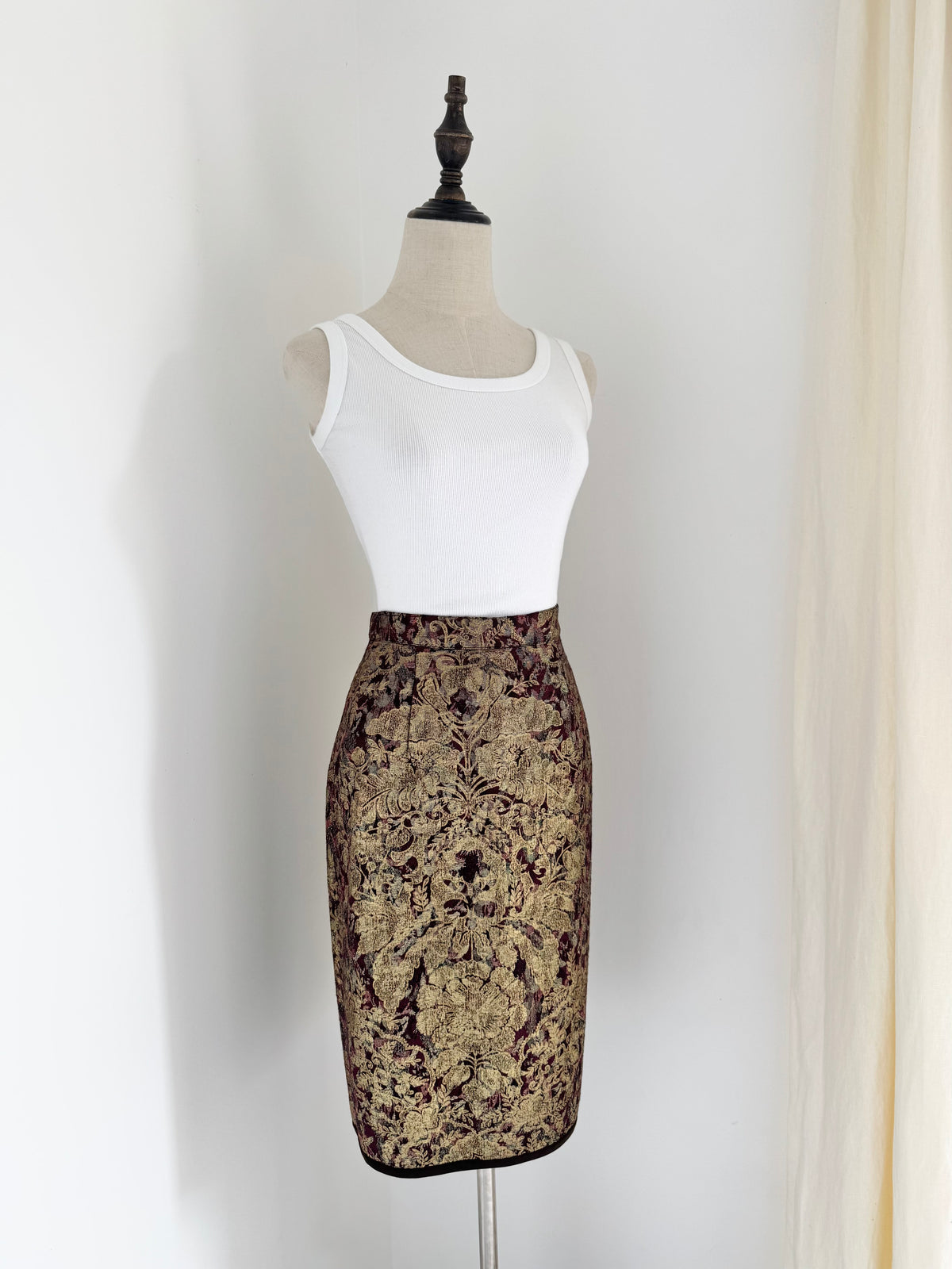 1988 Gianfranco Ferré Autumn/Winter Brocade Skirt