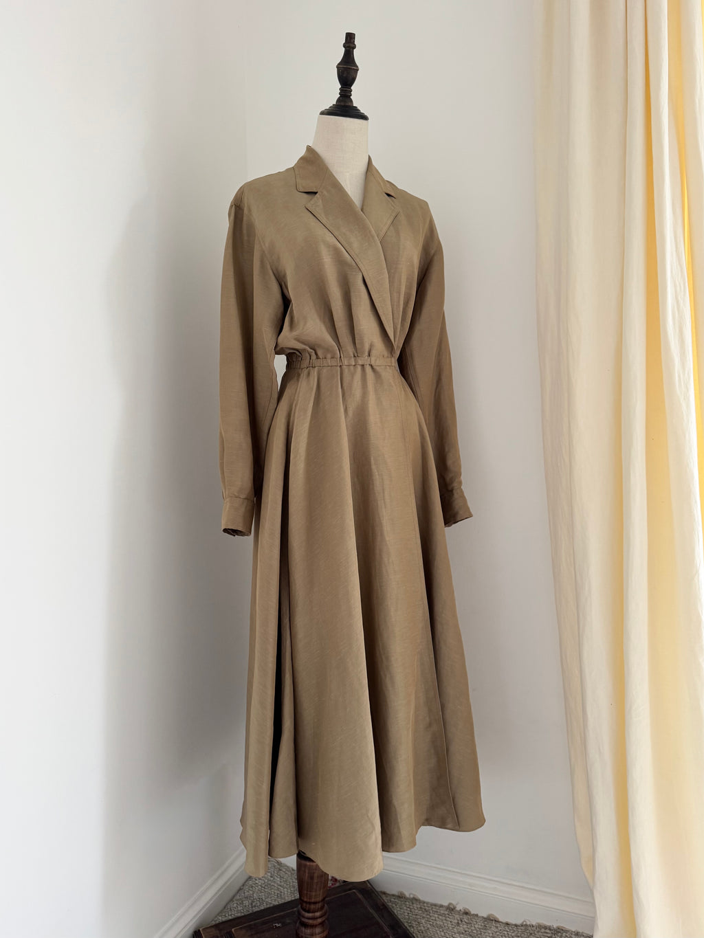 1992 Donna Karan Resort Linen & Silk Dress
