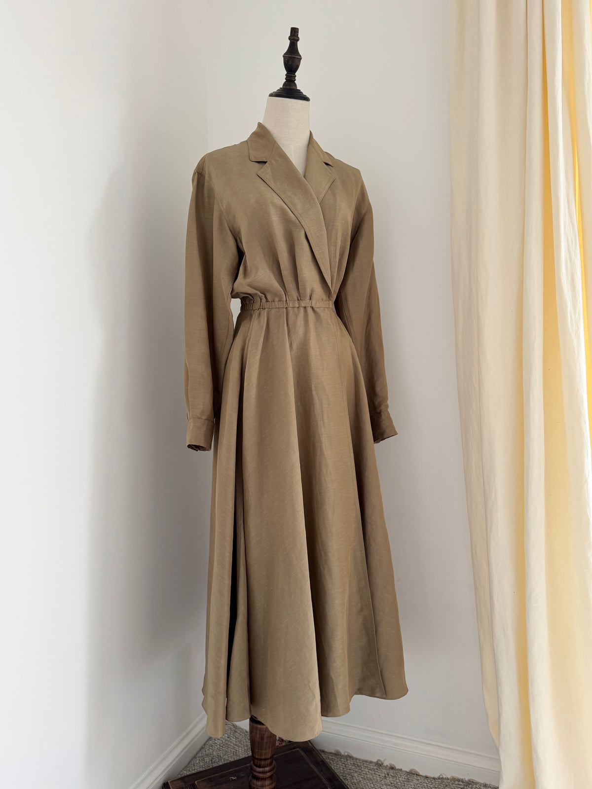 1992 Donna Karan Resort Linen & Silk Dress