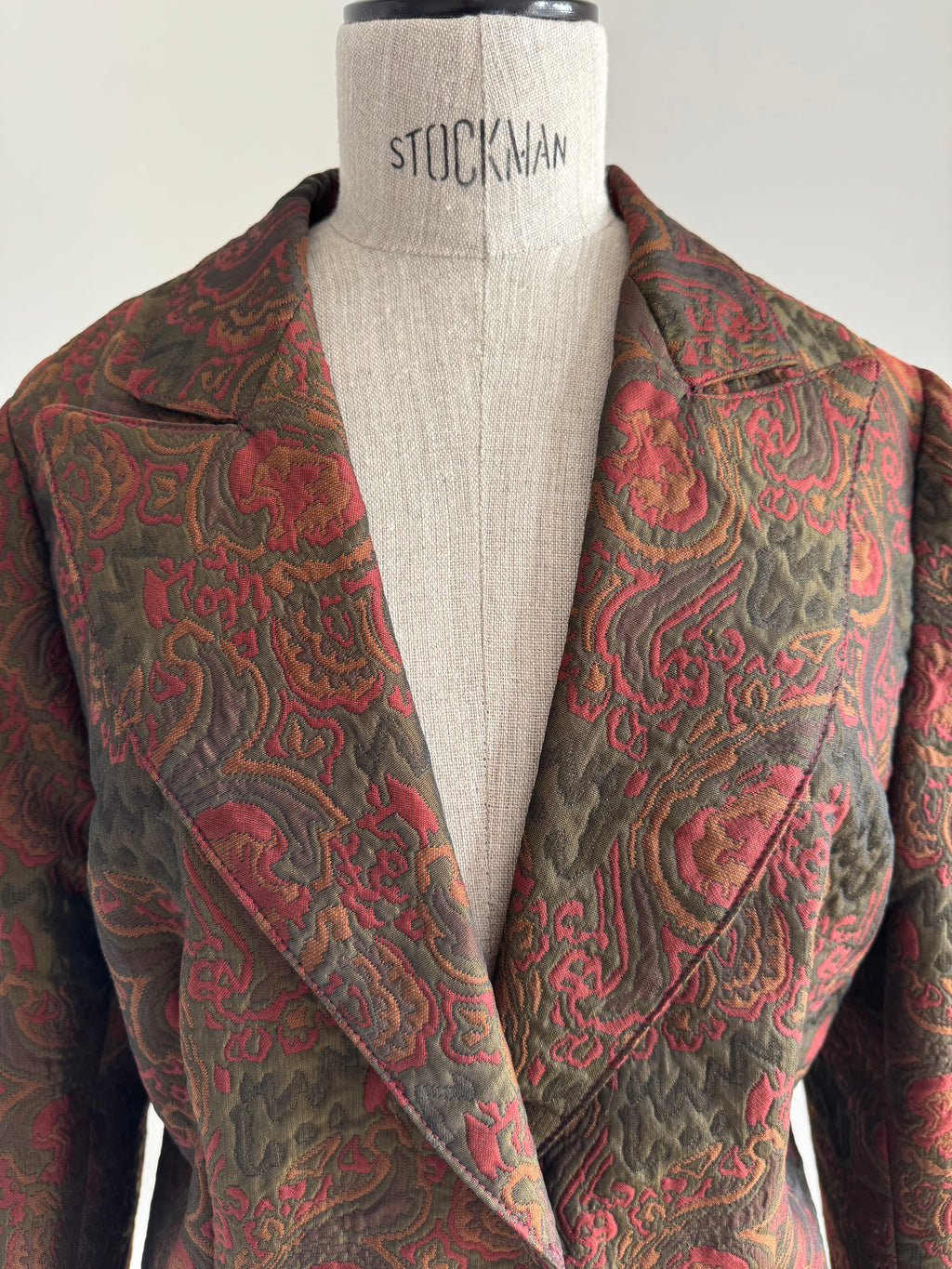 Basile Tailor-Made Paisley Brocade Blazer