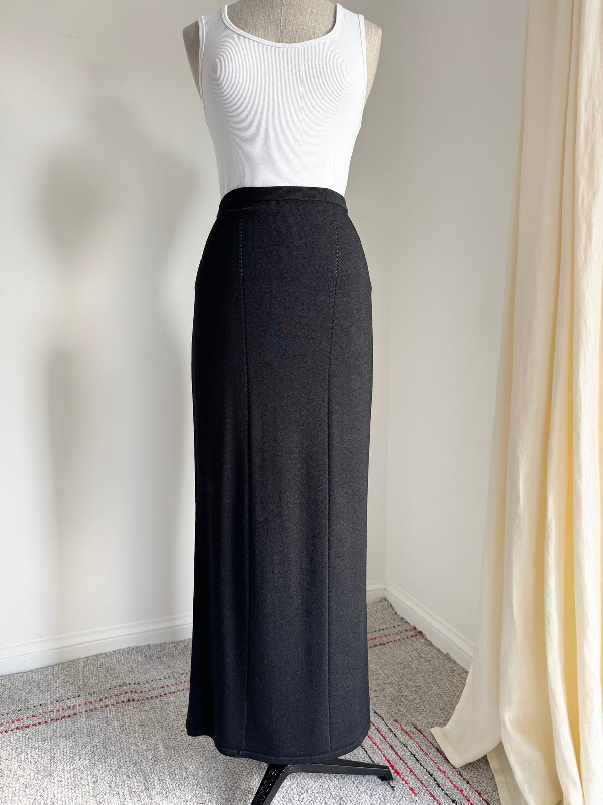 Donna Karan 1990s Black Knit Maxi Skirt