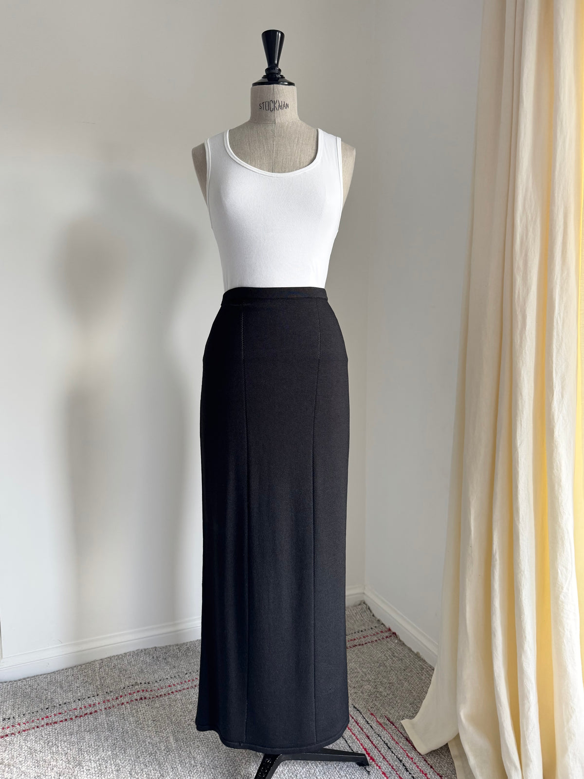 Donna Karan 1990s Black Knit Maxi Skirt