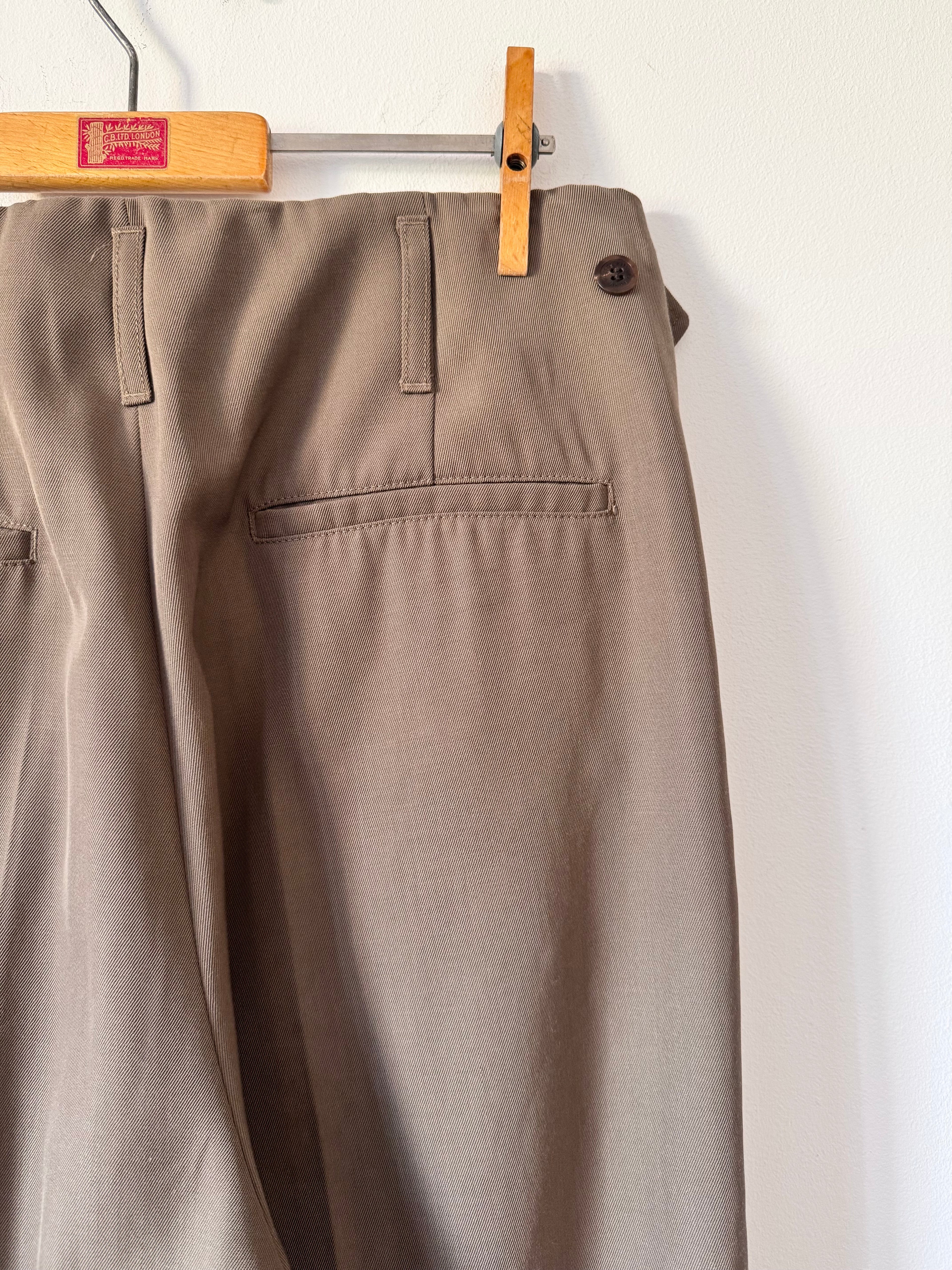 Maison Kitsuné Preowned Utilitarian Style Trousers image 7