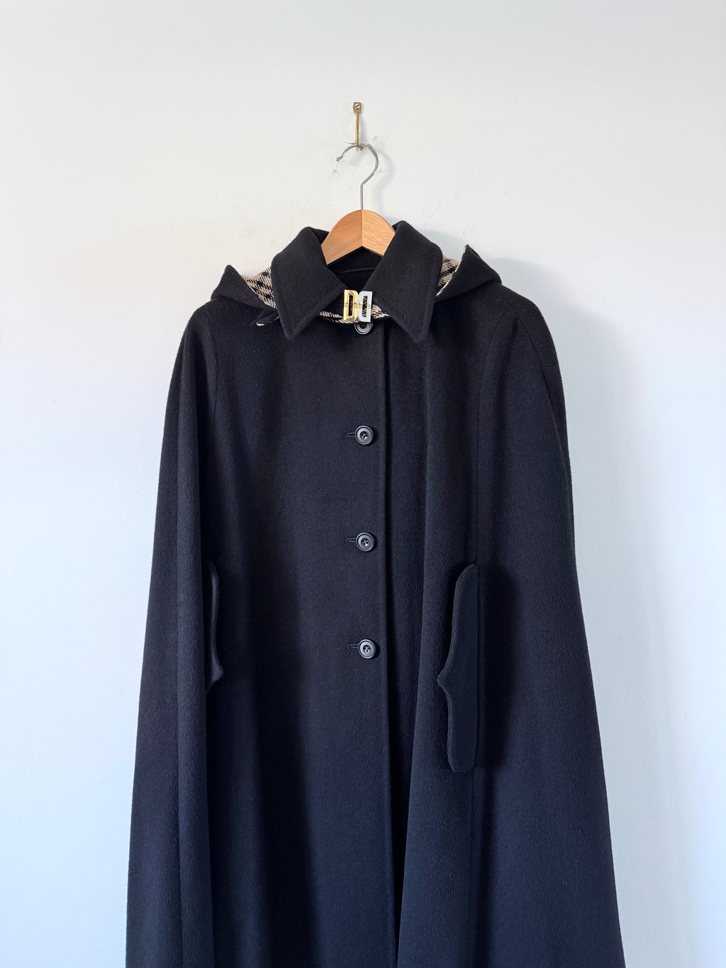 DAKS Vintage Wool Cape
