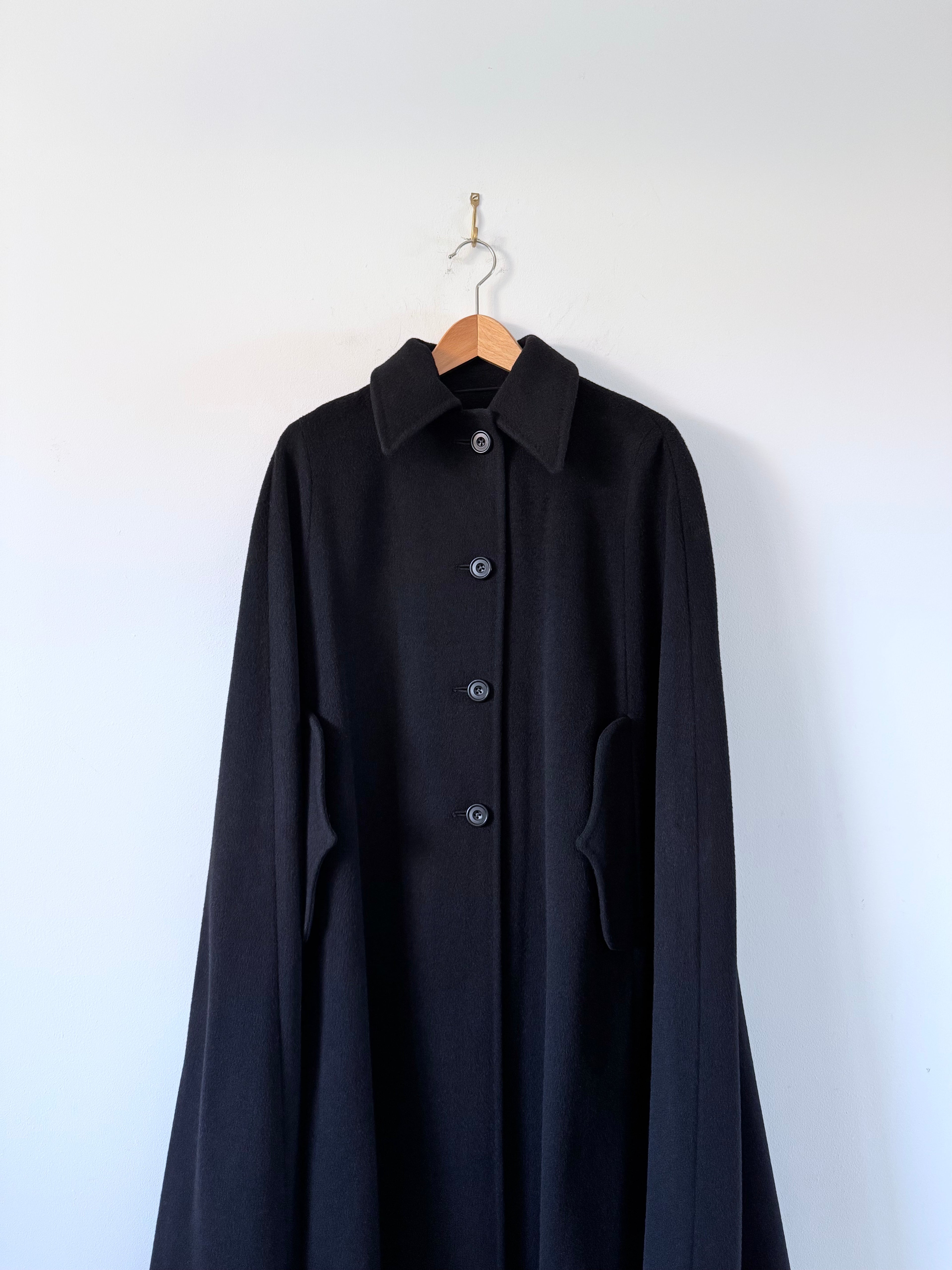 DAKS Vintage Wool Cape