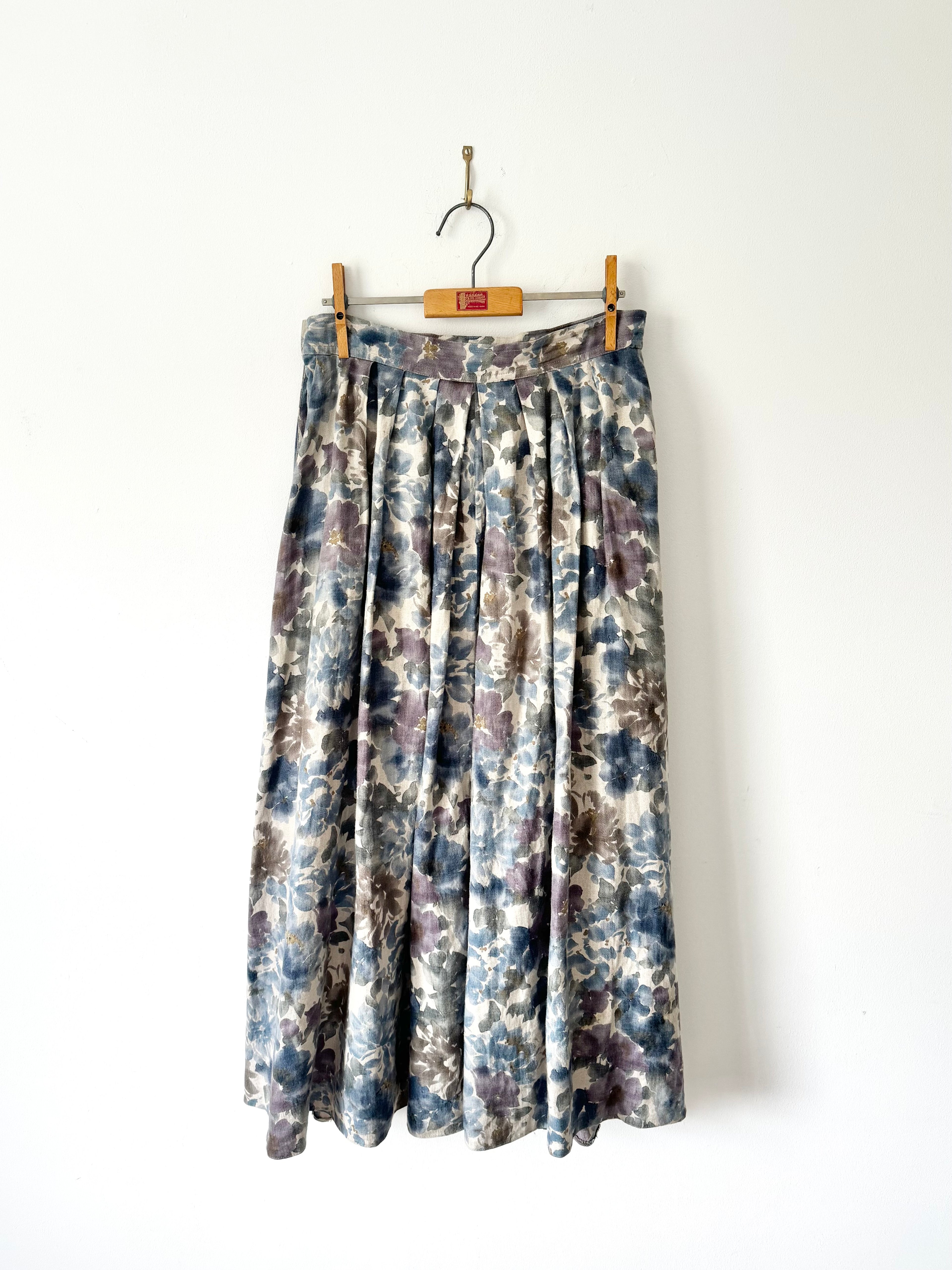 Mulberry Skirt and Waistcoat Vintage set image 4