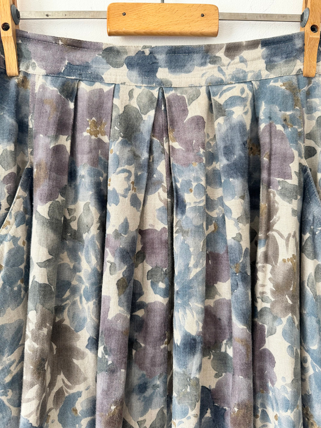 Mulberry Skirt and Waistcoat Vintage set image 8