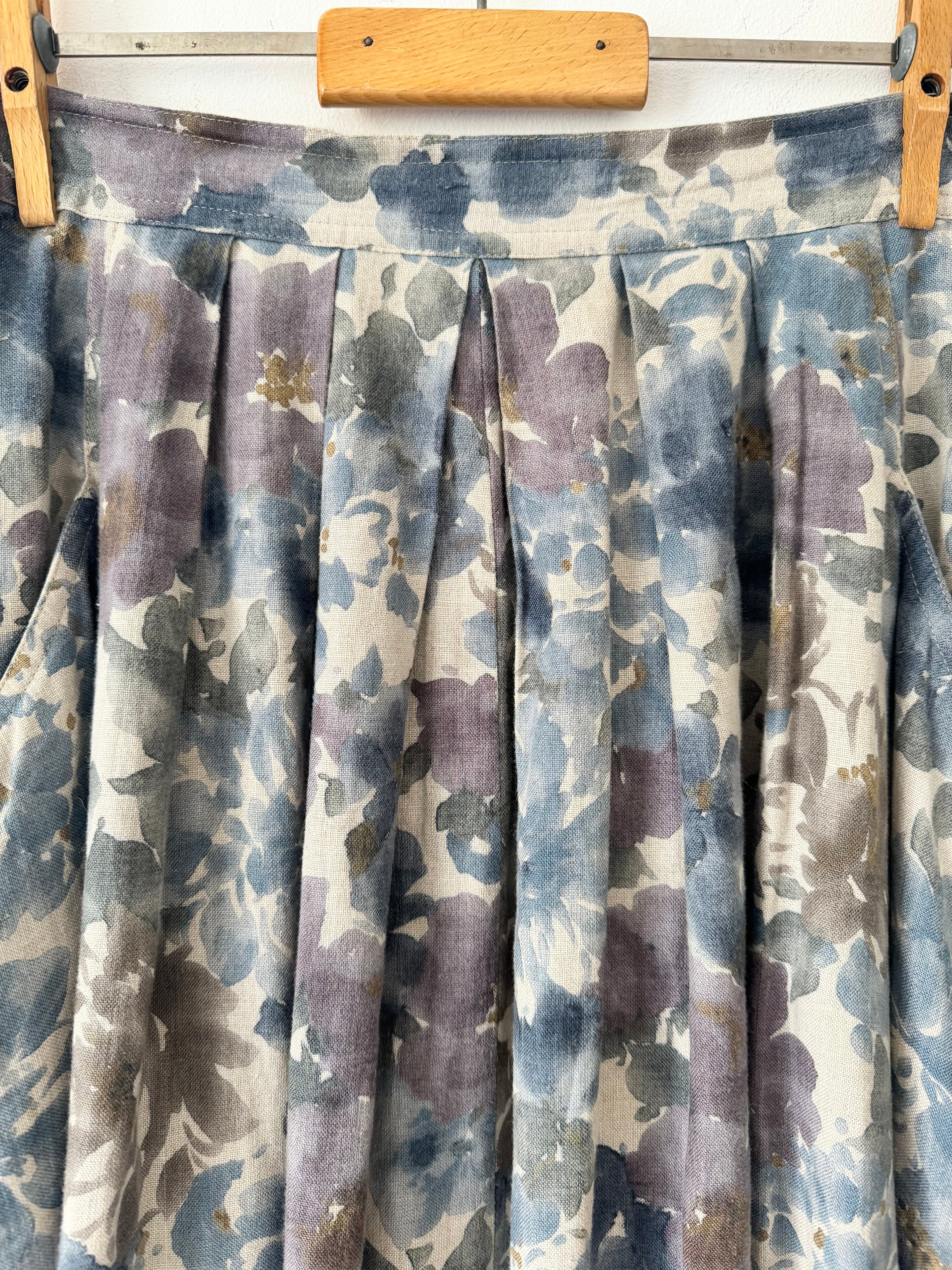 Mulberry Skirt and Waistcoat Vintage set image 8