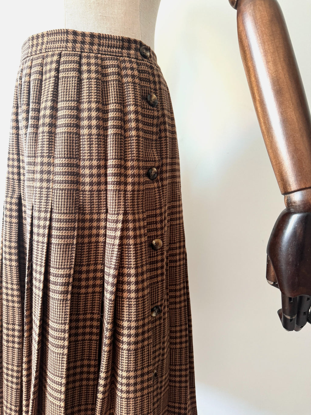 Valentino Miss V Vintage Prince of Wales Check Pleated Skirt image 2