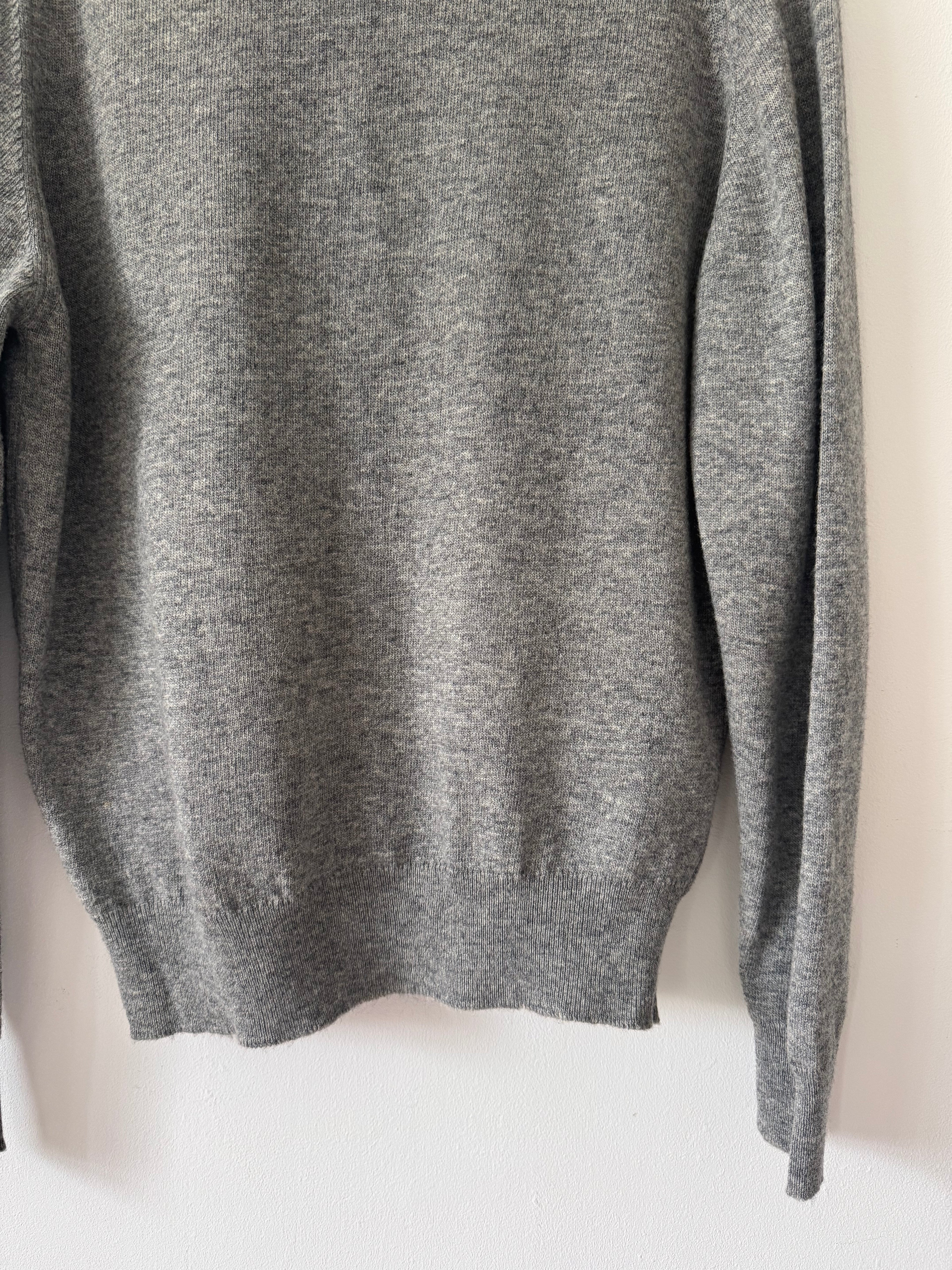 Lyle & Scott Vintage Embroidered Cardigan image 6