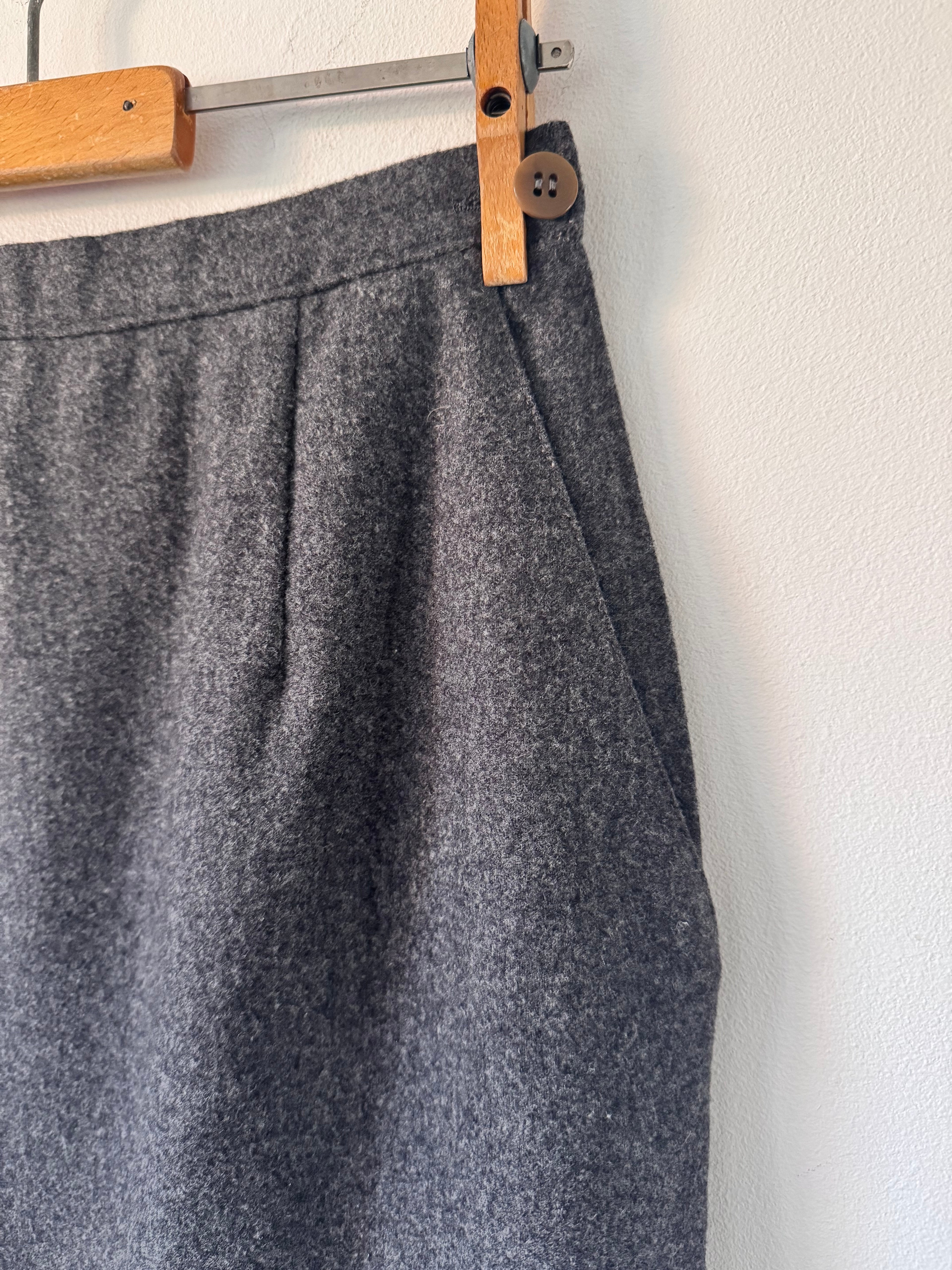 Giorgio Armani Vintage Pencil Skirt image 6